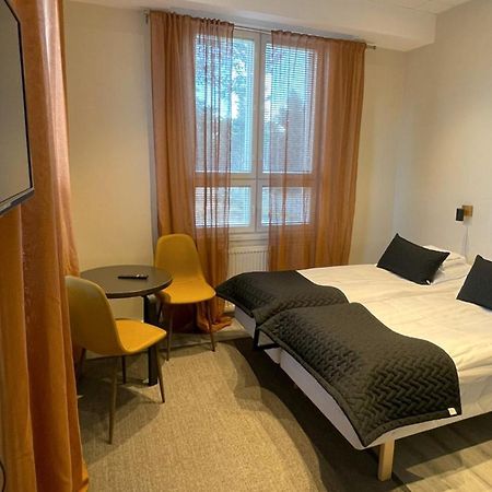 Kuukkeli Ivalo Airport Inn Esterno foto
