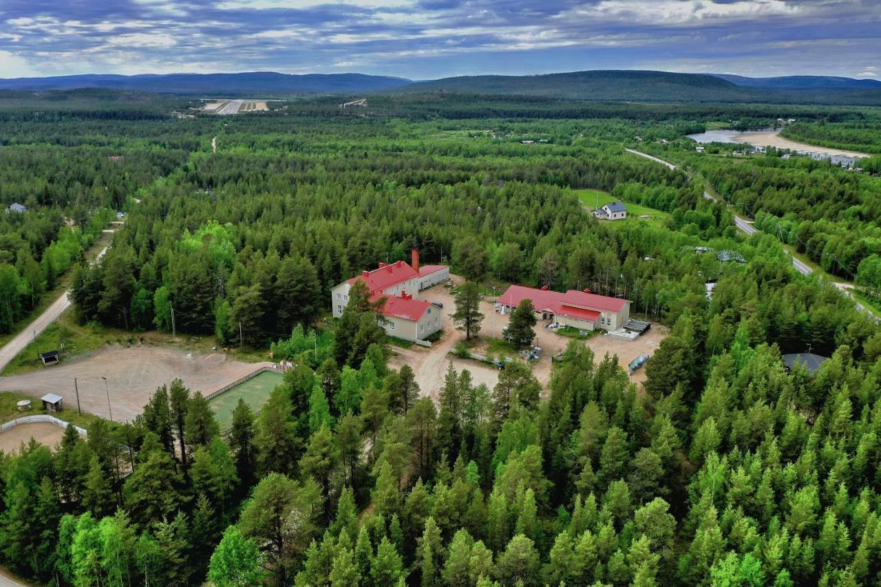 Kuukkeli Ivalo Airport Inn Esterno foto