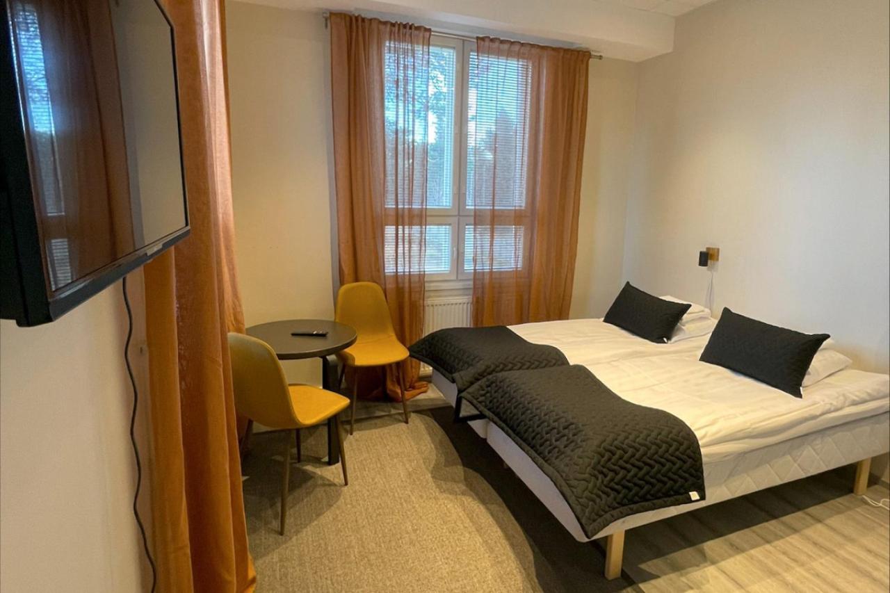 Kuukkeli Ivalo Airport Inn Esterno foto